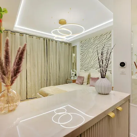 Апартаменты Coeur Du Marais